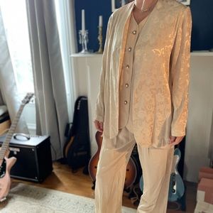 Cream Floral Vintage Suit